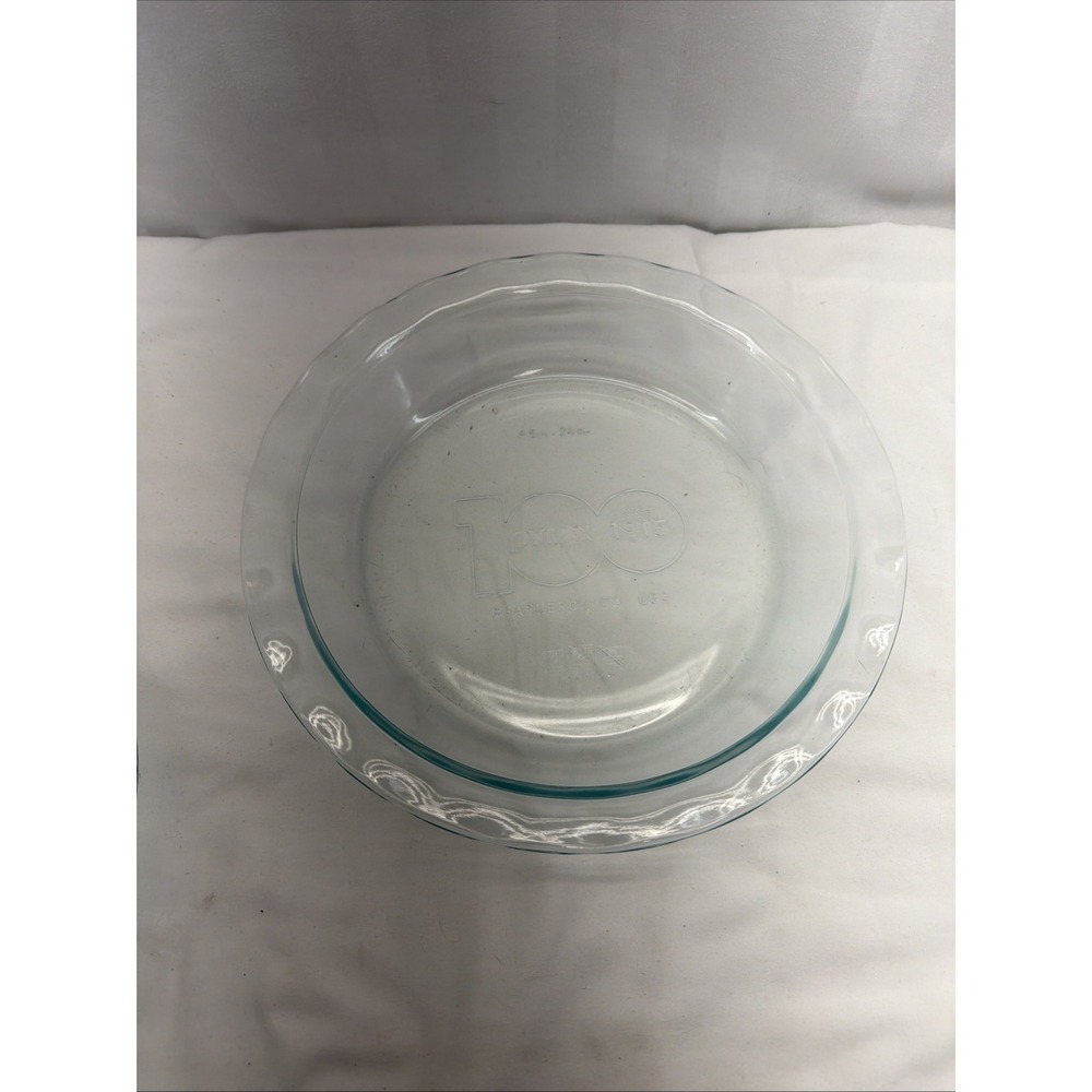 Pyrex 100 Glass Pie Plate w/Scalloped Rim 9.5‎ 24cm USA Charleroi PA C209